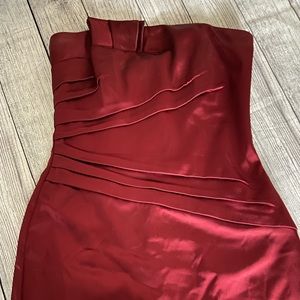 Crimson White House/Black Market dress